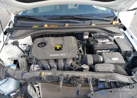 2017 Hyundai Elantra Se z USA, uszkodzony, nr VIN 5NPD84LFXHH076728